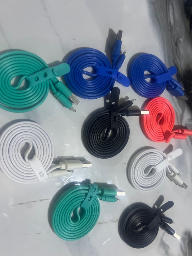 Iphone cap charger chord usb to lightening